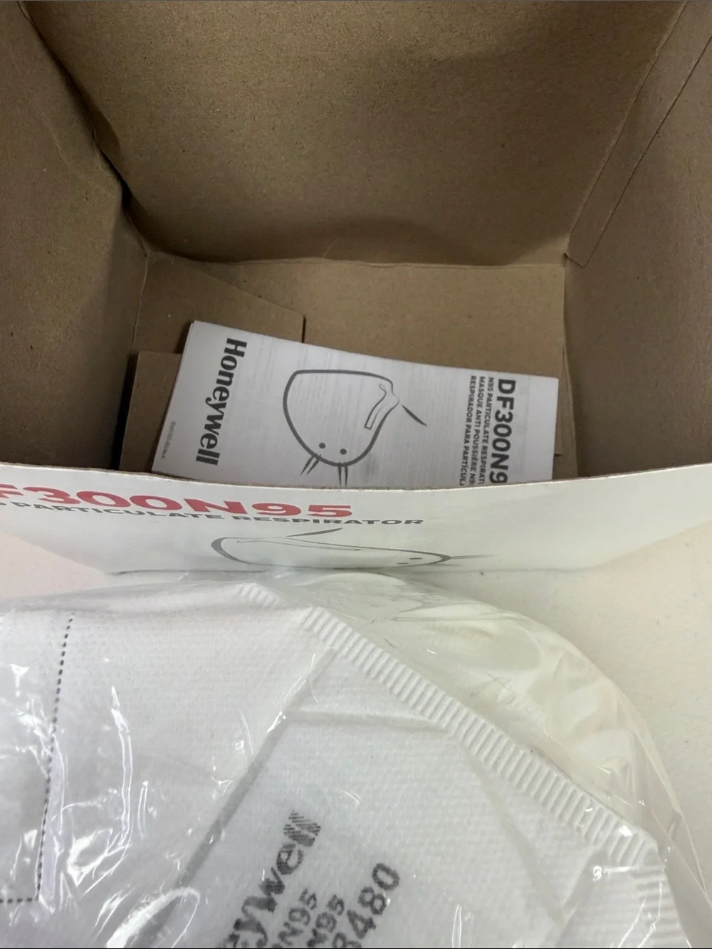 Honeywell DF300N95 N95 Particulate Respirator disposable face masks - White